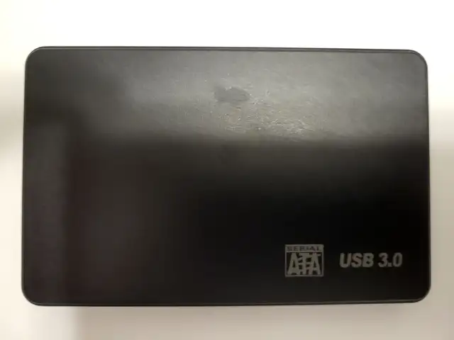 HD External Seagate 1 TB in Flash Memory & USB Sticks in Moncton - Image 2