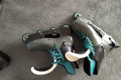 Size 10 Mens Bauer Roller Blades, View more