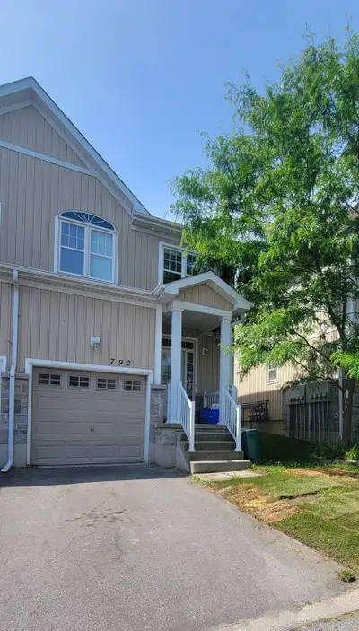1 bedroom to rent in home, AC, laundry