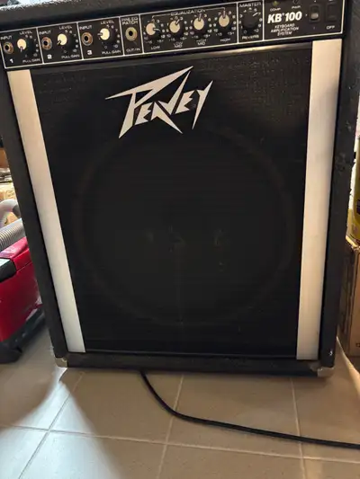 PEVEY KEYBOARD AMP KB-100, View more