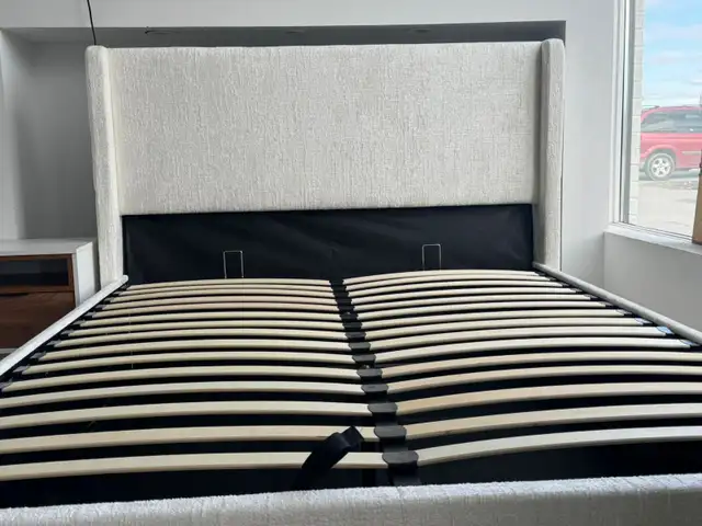 Pickup OR Delivery Available on Brand New Storage Bed | Queen in Beds & Mattresses in Burnaby/New Westminster - Image 3