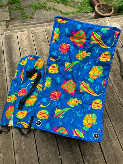 Like new. Portable folding beach chair. Compact and strong and comfortable. Excellent condition.