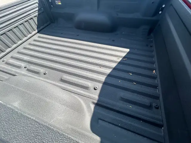 2009 Mazda B4000547508118619443204