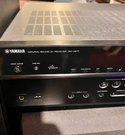6/8 Ohm, 90-170 watts RMS per channel Mint condition very little use - comes with remote. Asking $25...