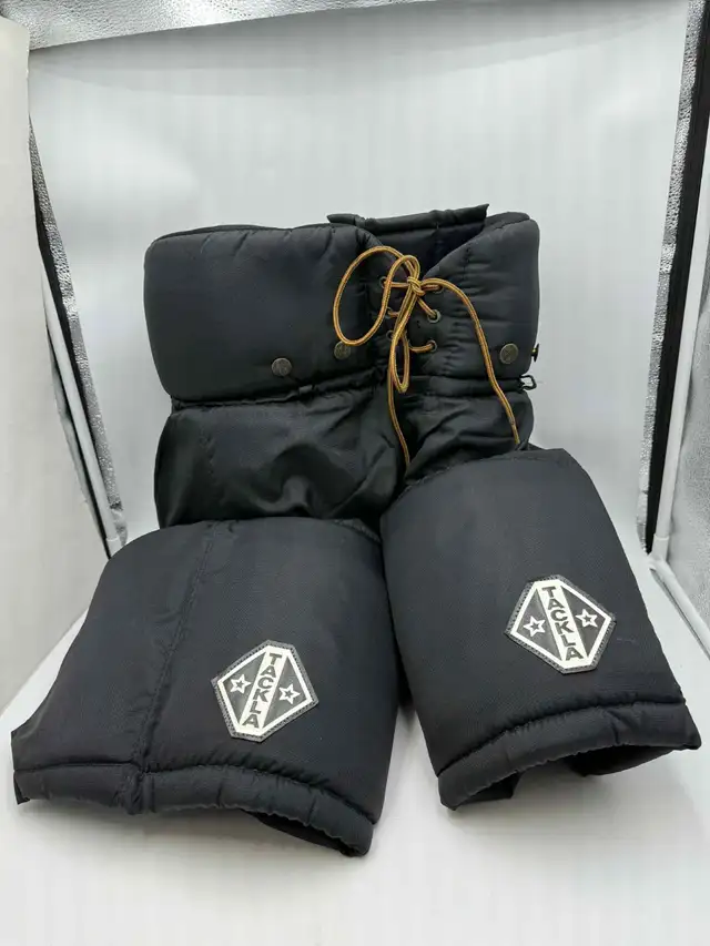 Tackla Seniors hockey pants in Hockey in Windsor Region - Image 2