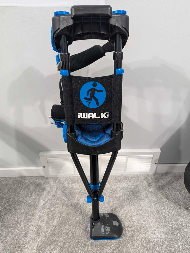 iWalk 3.0 handless crutch  in Health & Special Needs in Grande Prairie