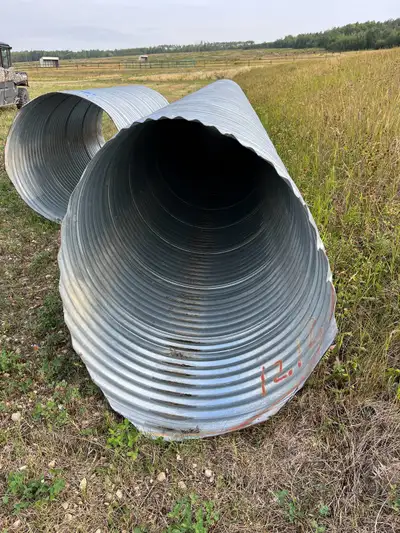 Unused culvert one 40ft x 1/8" (12m x 3.2mm) long bevelled on one end...i also have two lightly used...