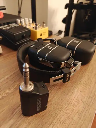 Boss Waza Air Personal Guitar Amplification System, View more