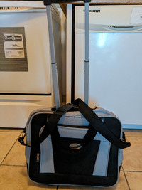 NEW Computer/travel case on wheels