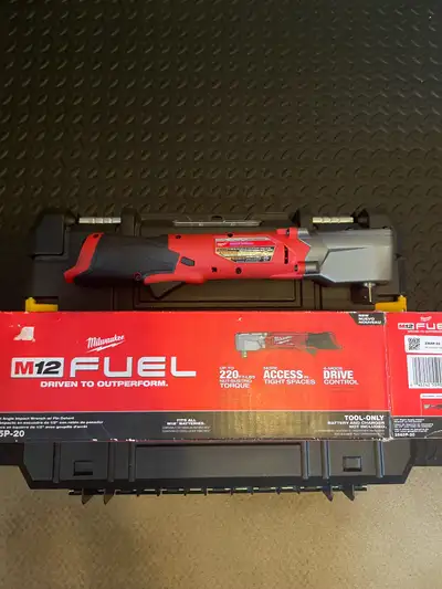 New Milwaukee 1/2" right angle impact wrench w pin-detent, View more