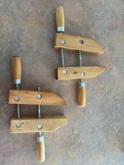 Wood Clamp  Serre joint en bois, View more