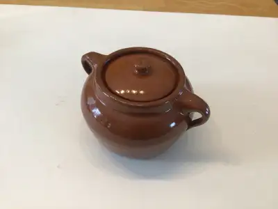 Medalta bean Crock #1, View more