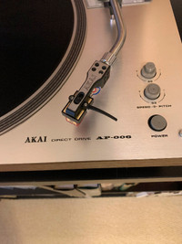 Akai AP006 direct drive turntable