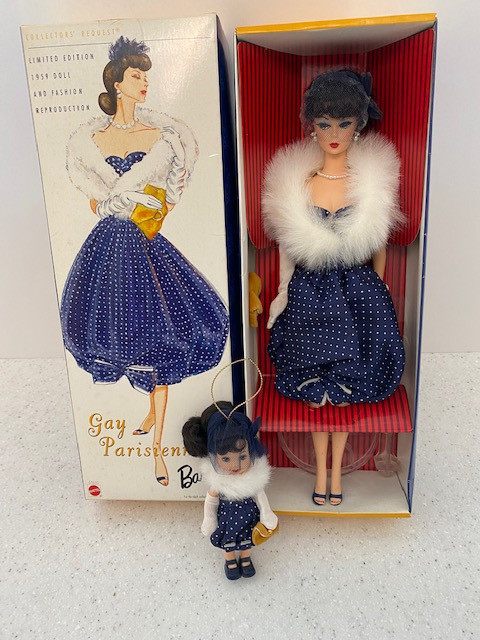 BARBIE - COLLECTOR'S REQUEST LE GAY PARISIENNE NRFB with KELLY in Arts & Collectibles in St. Albert