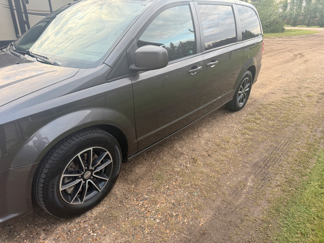 2019 Dodge Caravan GT in Cars & Trucks in Edmonton - Image 2