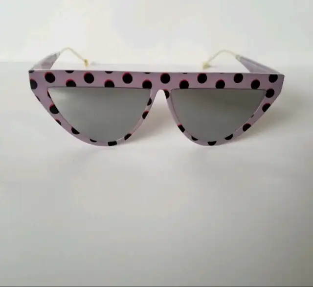 BRAND NEW! Womens Sunglasses. Lunettes de Soleil Neuves.628632861707531226
