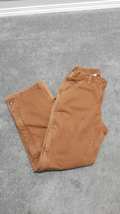 Brand new without tags Ladies carhartt insulated pants Size 4x30 Zippers at bottom for easy access t...
