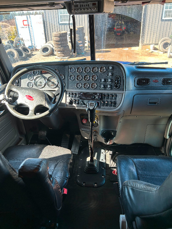 2016 Peterbilt in Heavy Trucks in Corner Brook - Image 4