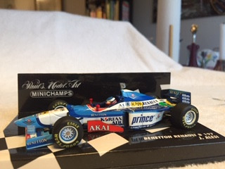 MINICHAMPS 1:43 SCALE BENETTON RENAULT 1997 in Arts & Collectibles in Markham / York Region