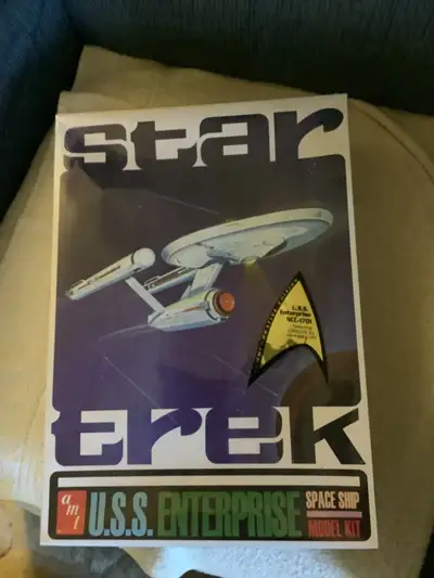 Amt Star Trek USS Enterprise Model Kit, View more