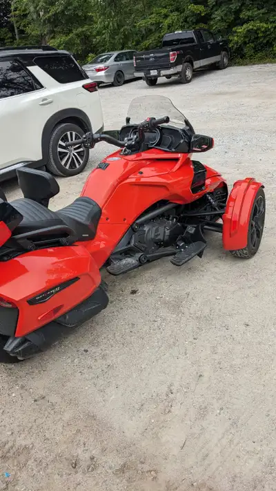 A great deal at 22,500.00, a cost savings of 10,000.00 or more than a new ride. Always serviced and...