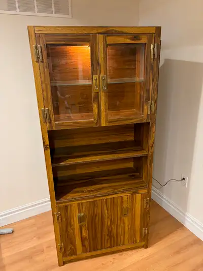 Wall Cabinet x 3, View more