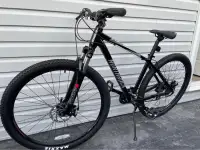 Northrock XC29 73.6 cm (29 in.) Mountain Bike