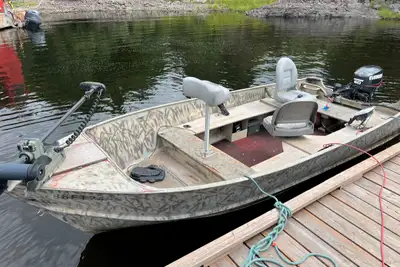 FOR SALE: 16ft Lund Aluminum Fishing Boat | 60HP Evinrude | Trailer | Fully Rigged Boat (1986 Lund 1...
