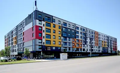 One window room available from Jan 1st, 2025. Great locations near to the University of Guelph. Util...