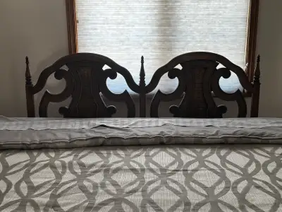 Vintage Solid Wood Bedroom Set + 1000 OBO Reasonable offers welcome!! Beautiful vintage bedroom set...