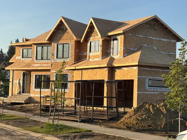 INTERIOR AND EXTERIOR CARPENTRY 582838662108303365