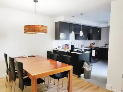 Furnished beautiful apartment 4 ½ two closed bedroom, on the second floor of a duplex (two separate...