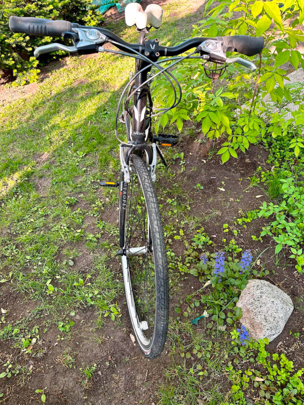Vélo DeVinci modèle St-Tropez dans Randonnée, ville et hybrides  à Longueuil/Rive Sud - Image 2