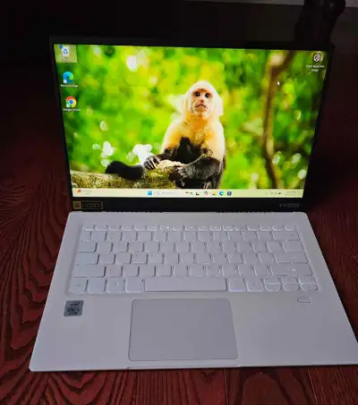 ACER Swift 3 14" FHD Touch  i5-1035G1 turbo 3.6Ghz 8GB 256GB SSD, View more