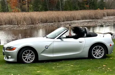 BMW Selling our 2003- Z4, it has the V-6, 2.5 ltr motor with automatic transmission. 136,000 miles a...