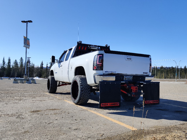 2007.5 GMC Sierra 1500 in Cars & Trucks in Whitehorse - Image 4