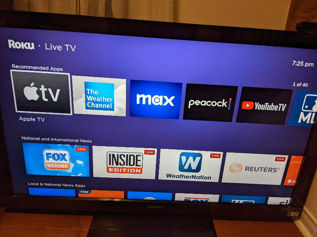 Sony bravia 46" TV and Roku in TVs in Markham / York Region