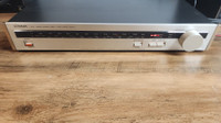 Luxman T-210L Stereo Tuner  FM/LW