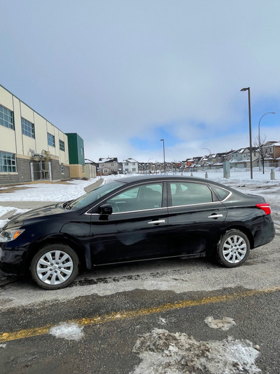 2016 Nissan Sentra S - Low kms - Great Condition 