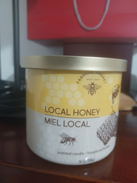 Local honey candle 