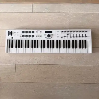 Arturia Keylab 61 Midi Keyboard, View more