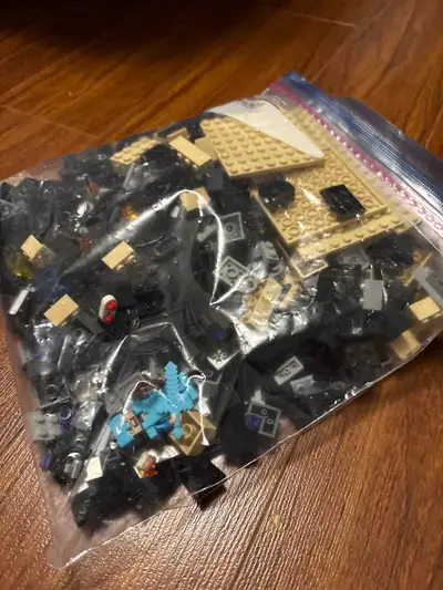 Bagged lego set, View more