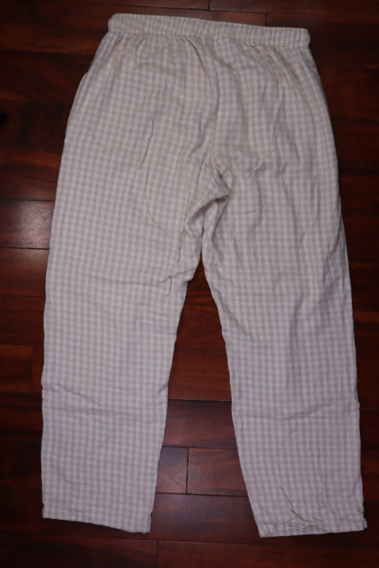 Pajama Bottoms Comfy Pants with String Womens Medium in Women's - Bottoms in Calgary - Image 2