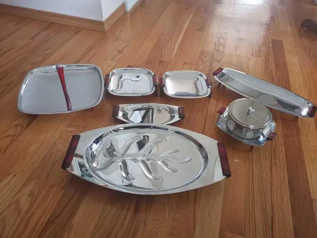 Gourmates Glo Hill Stainless Steel Serving Trays Vintage