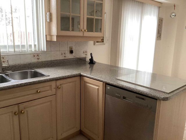 Oak wood Kitchen for sale in Cabinets & Countertops in City of Toronto