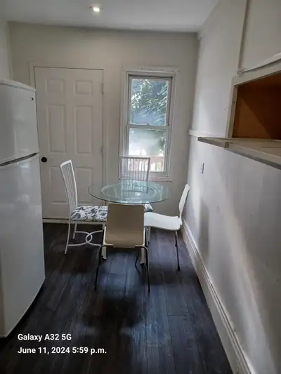 Furnished Room for Rent in Hamilton