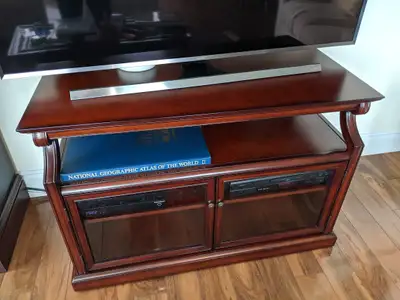 Meuble multi media / TV Unit, View more