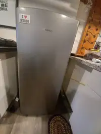 Refrigerateur 50 " de haut