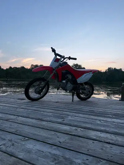 Only looking for trades. Bike works great. Oil changed every 10 hours has full suspension 350 pounds...