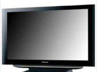 PANASONIC 42” PLASMA TV W/WALL BRACKET